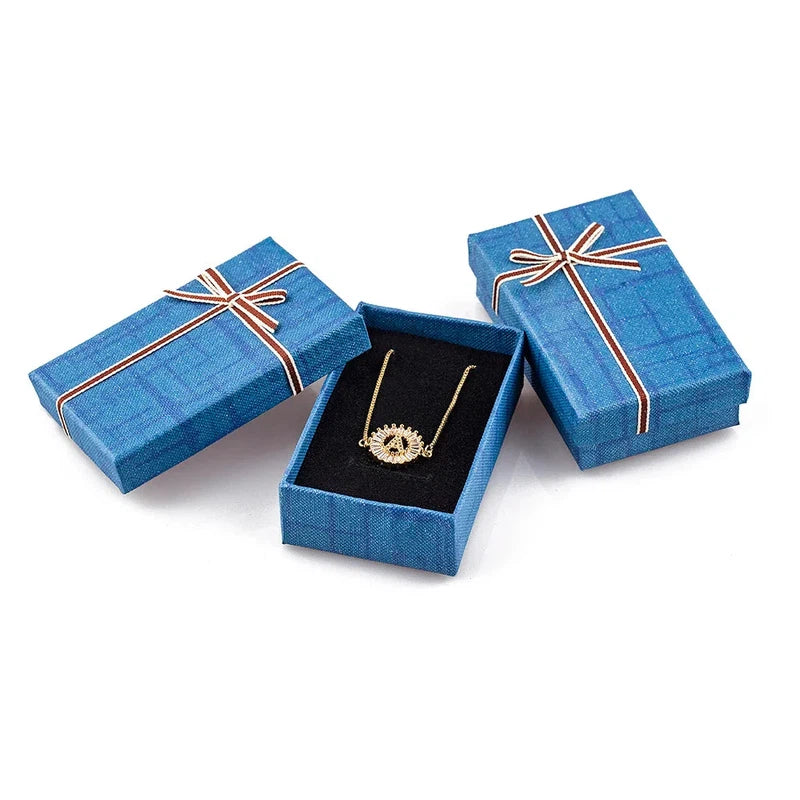 Gift Box / Container with sponge inside for presentation High Quality nice Colors Gift boxes.